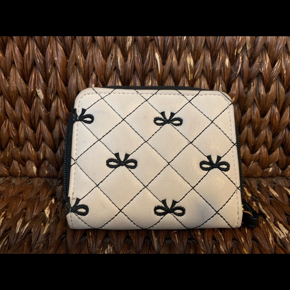 Betsy Johnson wallet